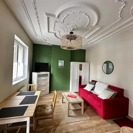 Apartamento Constantine - Elegant With Private Parking