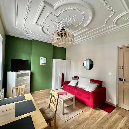 Constantine - Elegant With Private Parking