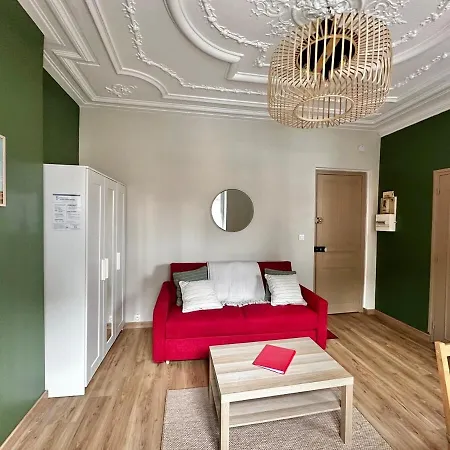 Apartamento Constantine - Elegant With Private Parking