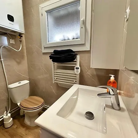 Apartamento Constantine - Elegant With Private Parking
