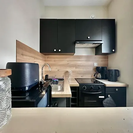 Constantine - Elegant With Private Parking Apartamento